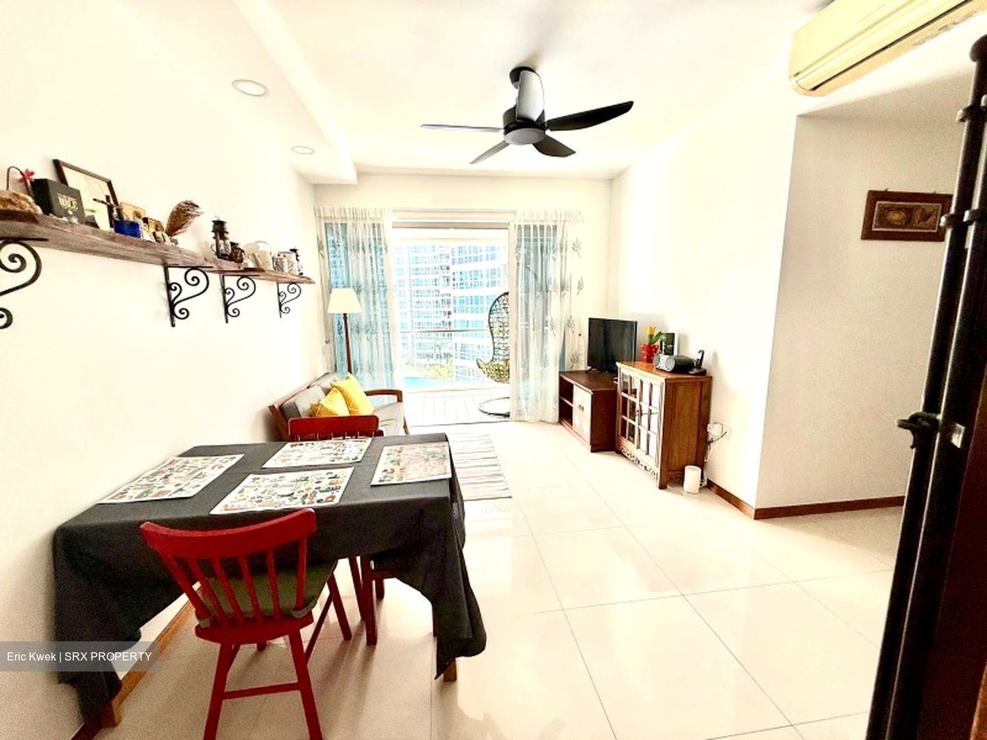 Waterview (D18), Condominium #586423501